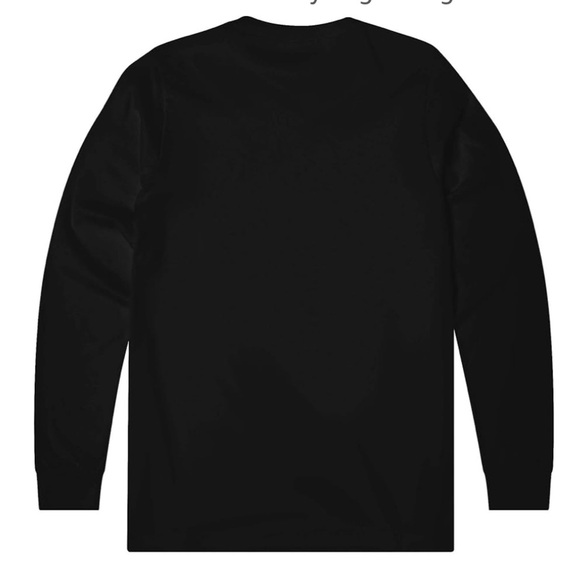 NWOT- NFL Team Football 
MENS  XL T SHIRT 🏈 - Picture 2 of 7